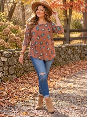 Lovely Souls XL Rust Leopard Print Soft Knit 3/4 Sleeve Tunic Top